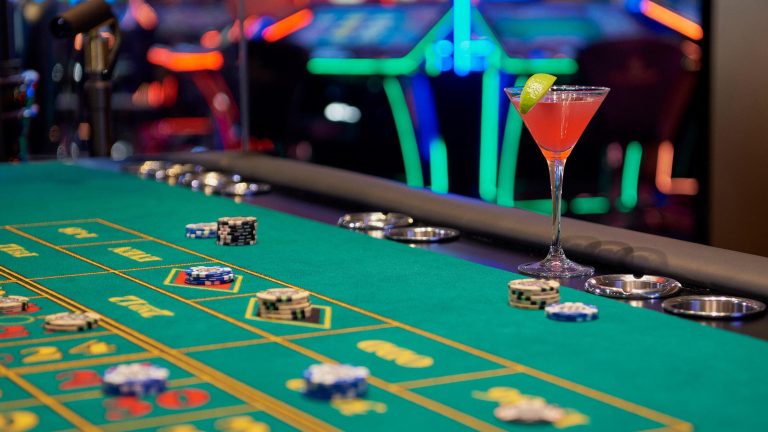 Jelajahi Keuntungan Menarik dari Istana777 Bet untuk Penggemar Judi Online